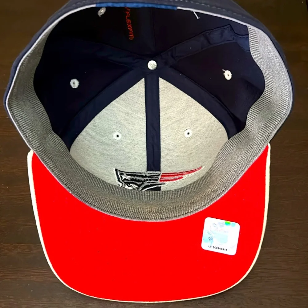 🧢 Official New England Patriots NFL Youth Cap by Reebok NWT
